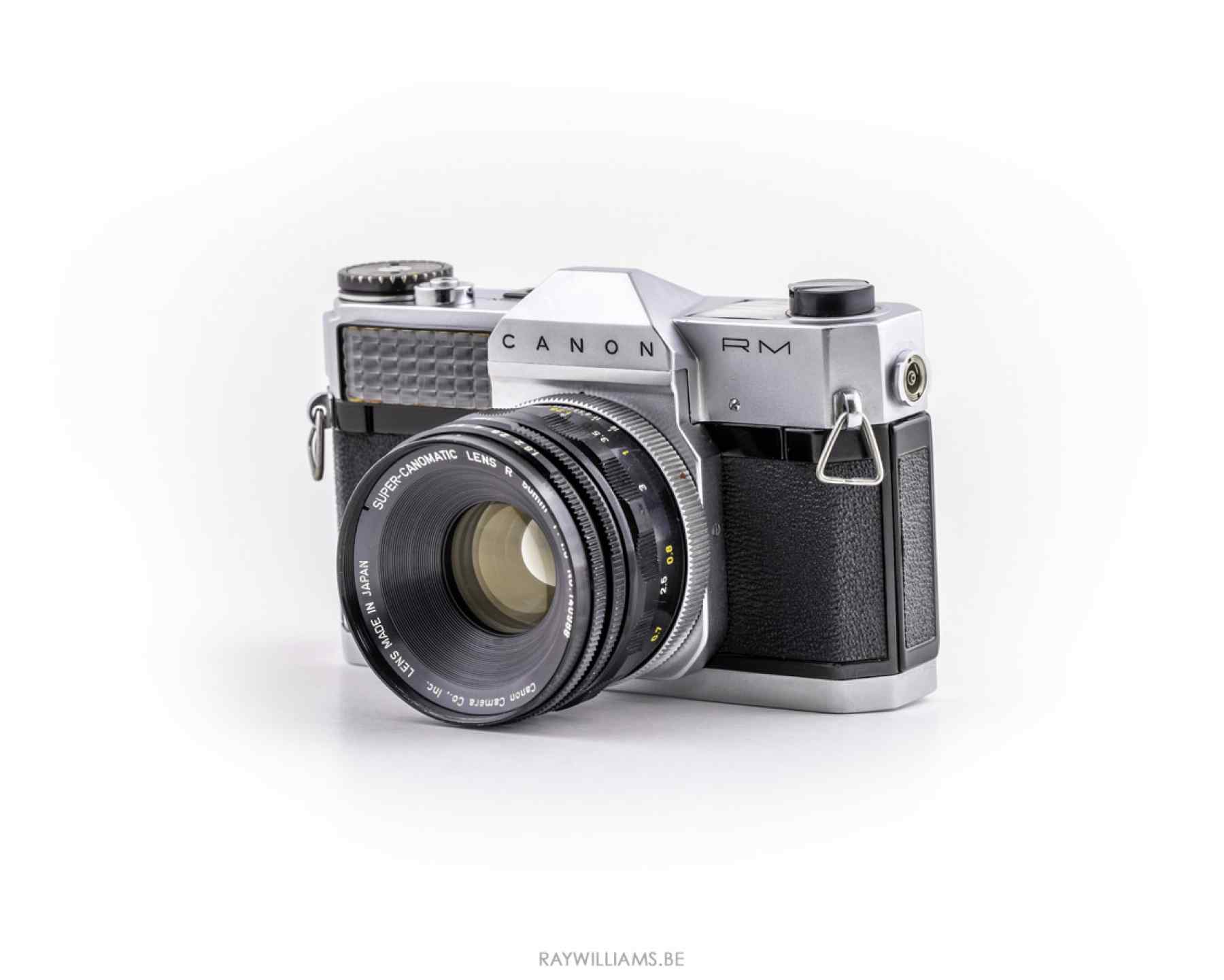 Lot 333 - A Canon Super-Canomatic R 100mm f/2 Lens